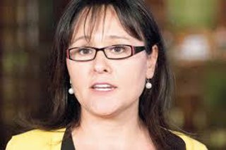 Leona Aglukkaq (1967 - )